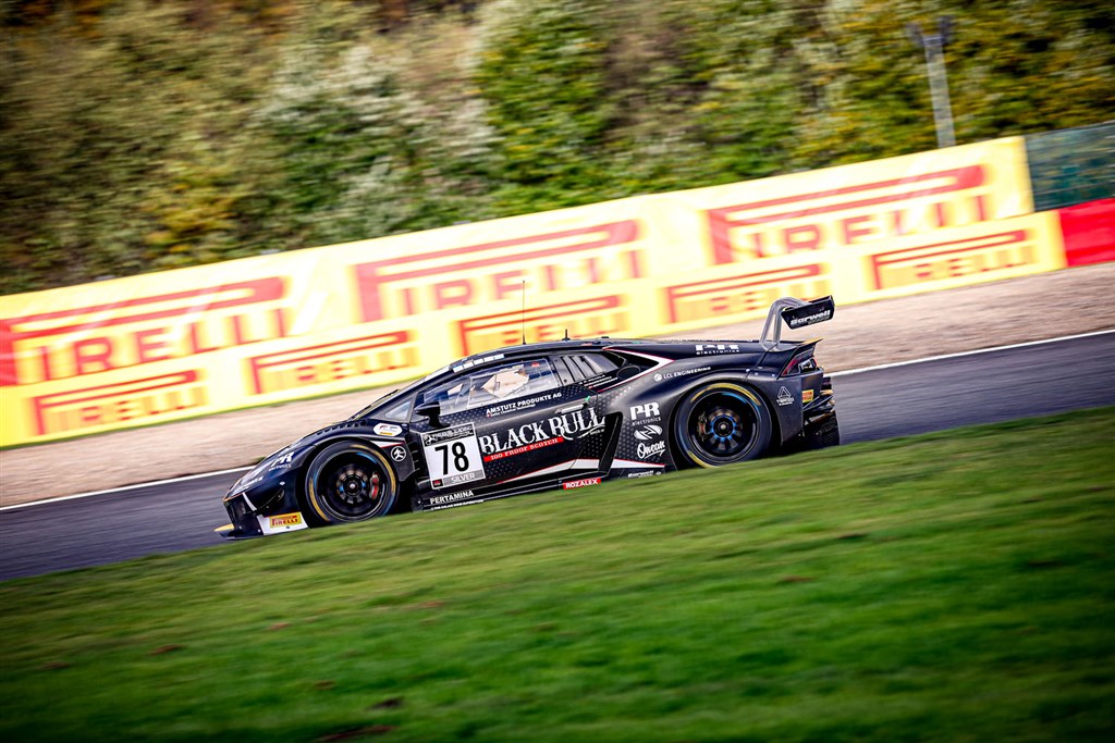 (Foto: GT WORLD CHALLENGE)
